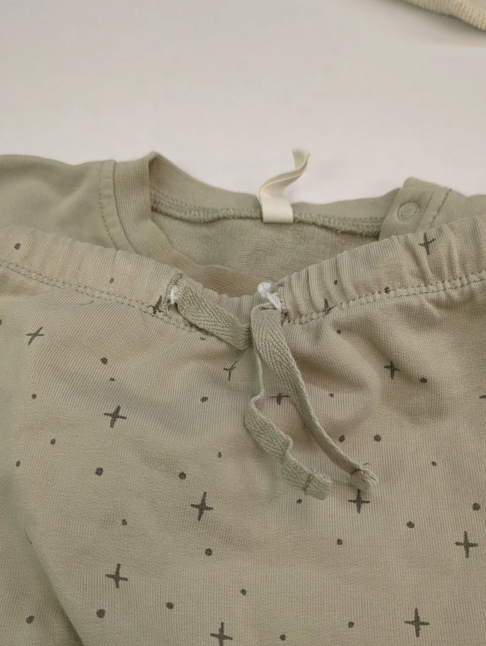 Quincy Mae Rocketship Sweatshirt/Sweatpant Set 6-12 months